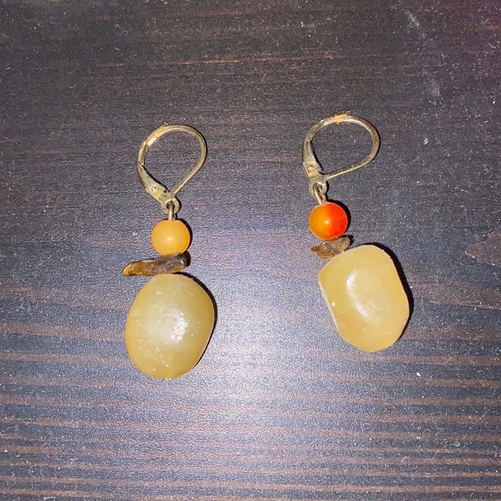 Amber drop earrings